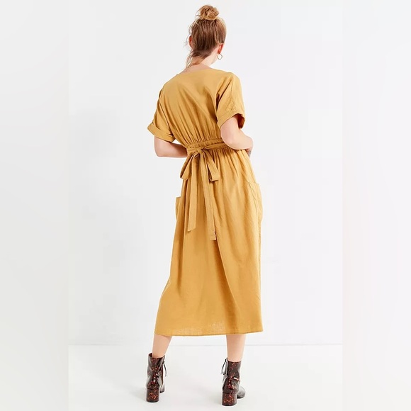 Urban outfitters Gabriella yellow linen wrap midi dress - Picture 7 of 12